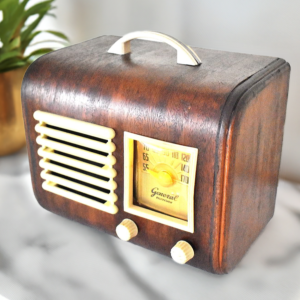 Solid Wood Suitcase-Style Radio